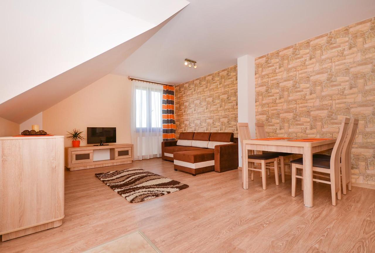 Apartamenty Teczowe Дарлово Экстерьер фото