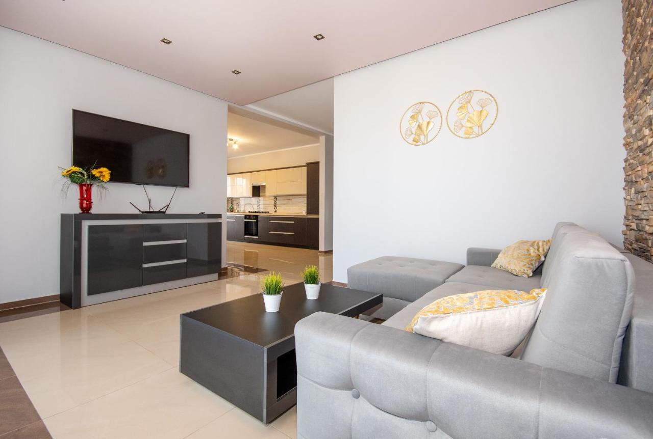 Apartamenty Teczowe Дарлово Экстерьер фото